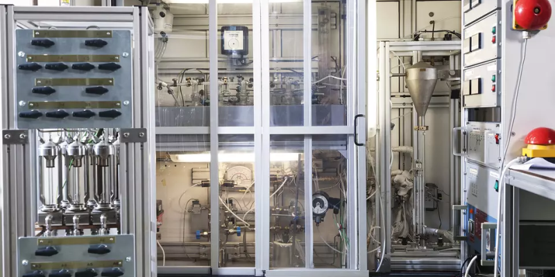 Large Scale Energy Storage (LSES)