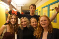 voorbeeldfoto First years party